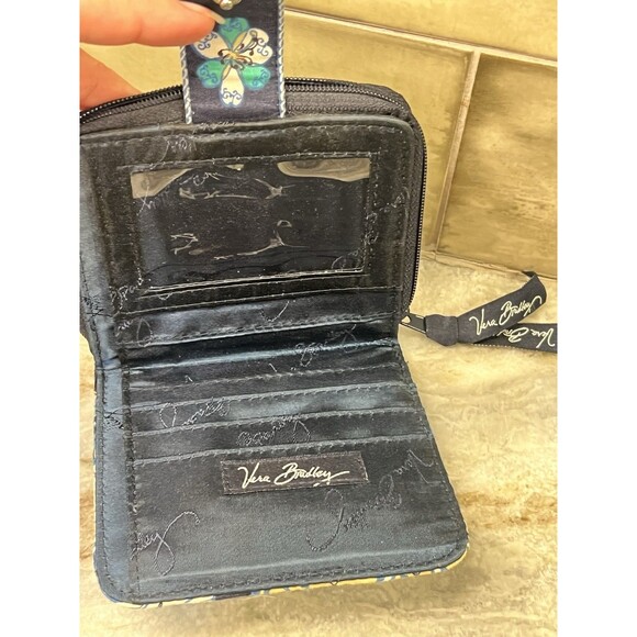 Vera Bradley Wallet Small Blue Floral Design 4”by 4” Zippered Coin, CC And Bill - Picture 4 of 6